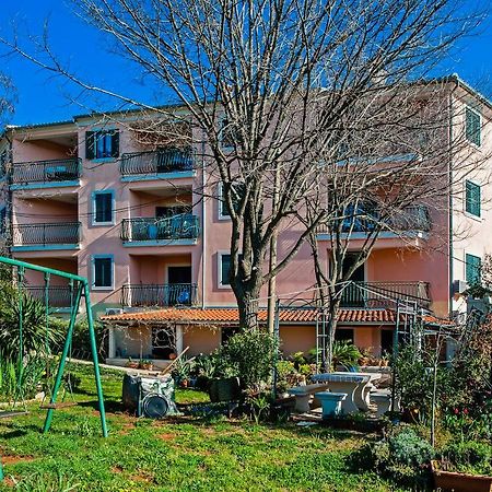 Villa Mareonda โรวีน ภายนอก รูปภาพ