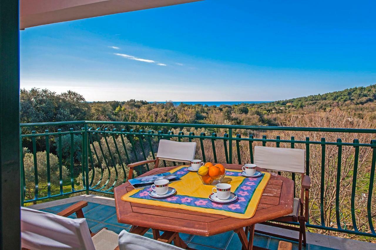 Villa Mareonda โรวีน ภายนอก รูปภาพ